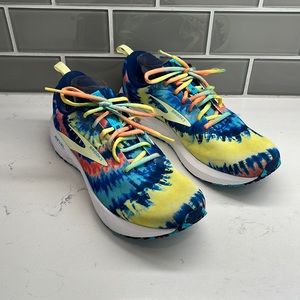 Brooks Multicolor Athletic Shoes